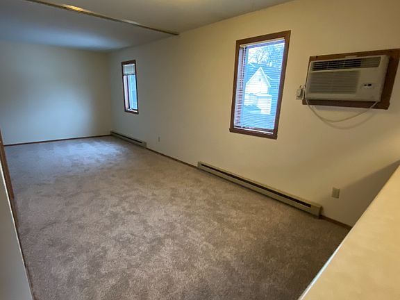 5th image of 1104 University Dr N #Cbdc213a3