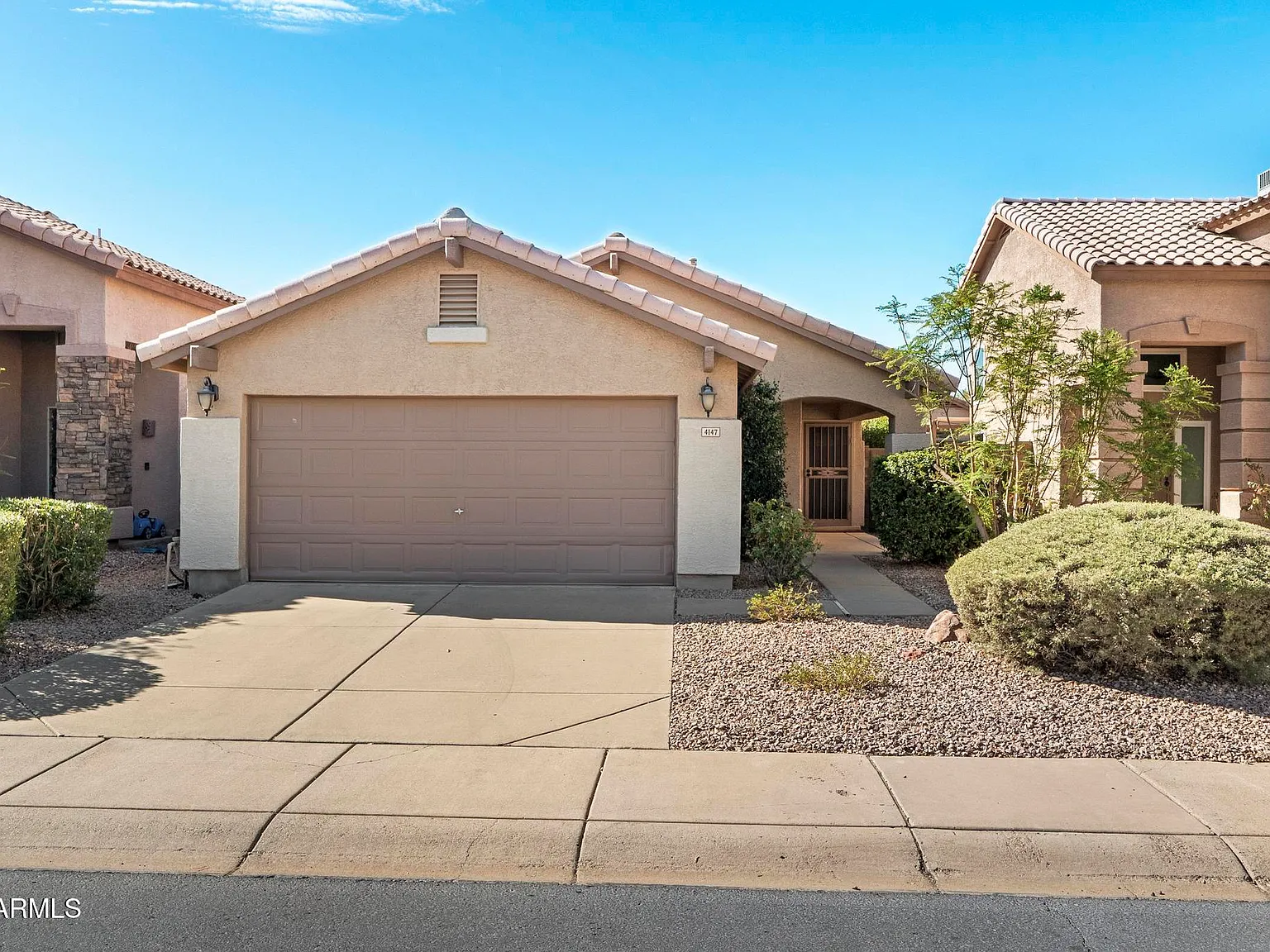 3 bed, 2.0 bath, 1346 sqft, $2,500 — Photo 1