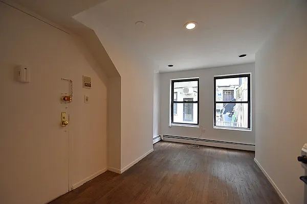 Rented by Corcoran | media 49