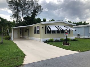 377 NE Jade Cir, Jensen Beach, FL 34957