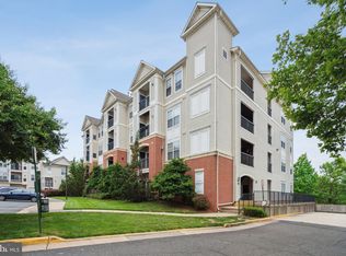 11352 Aristotle Dr #7-105, Fairfax, VA 22030
