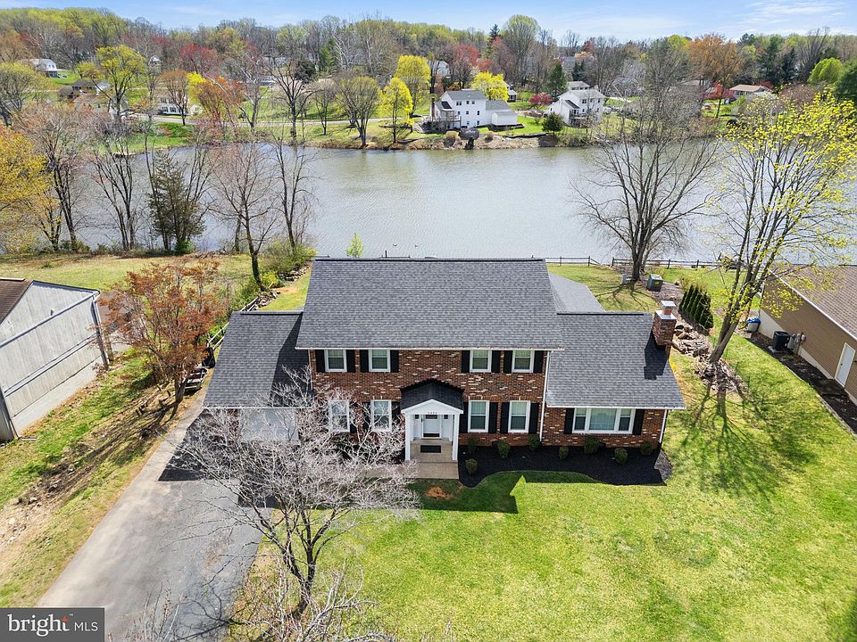 1st image of 6434 Lancaster Dr