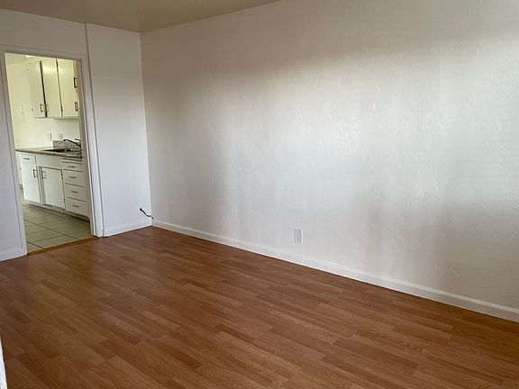 2nd image of 230 E San Salvador St #8