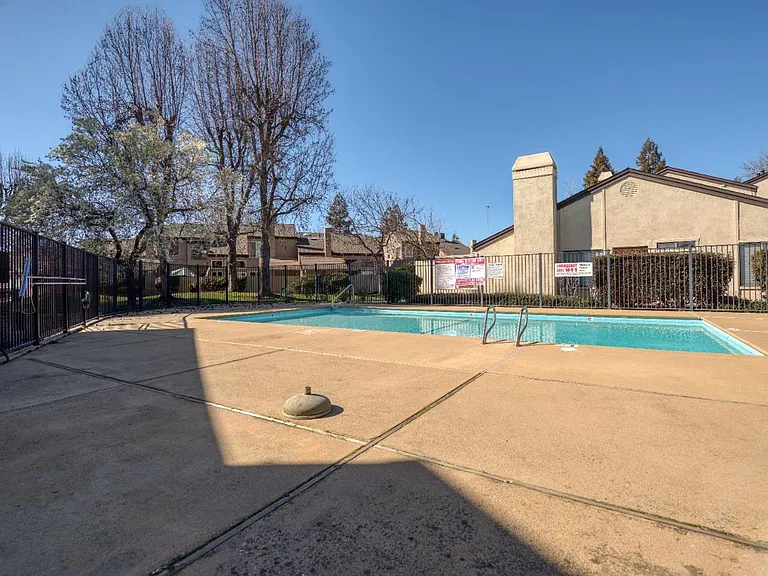 1108 Cedar Creek Dr #1 — Photo 53