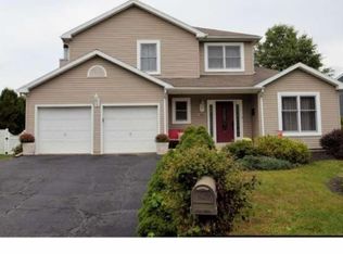 2219 Donna Ln, Pottstown, PA