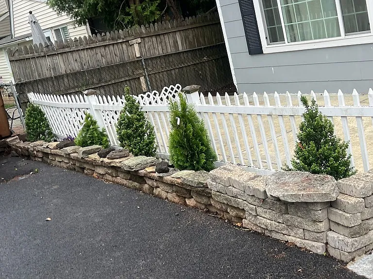 3435 S Temple Ave — Photo 3