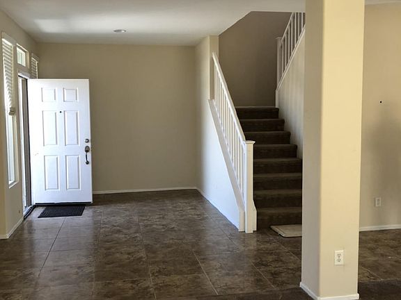 2nd image of 13323 Cartagena St