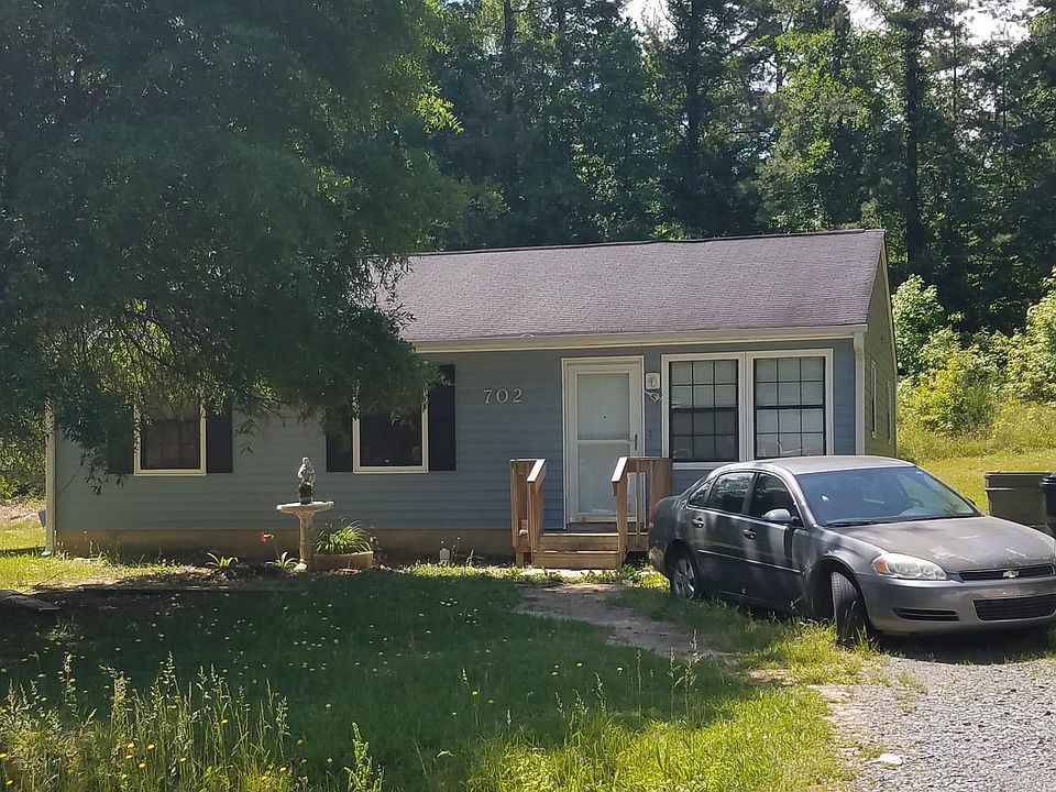 1st image of 702 Felicia St
