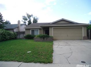 617 Periwinkle Dr, Patterson, CA 95363