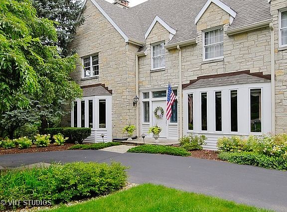 2nd image of 43W746 Willow Creek Dr