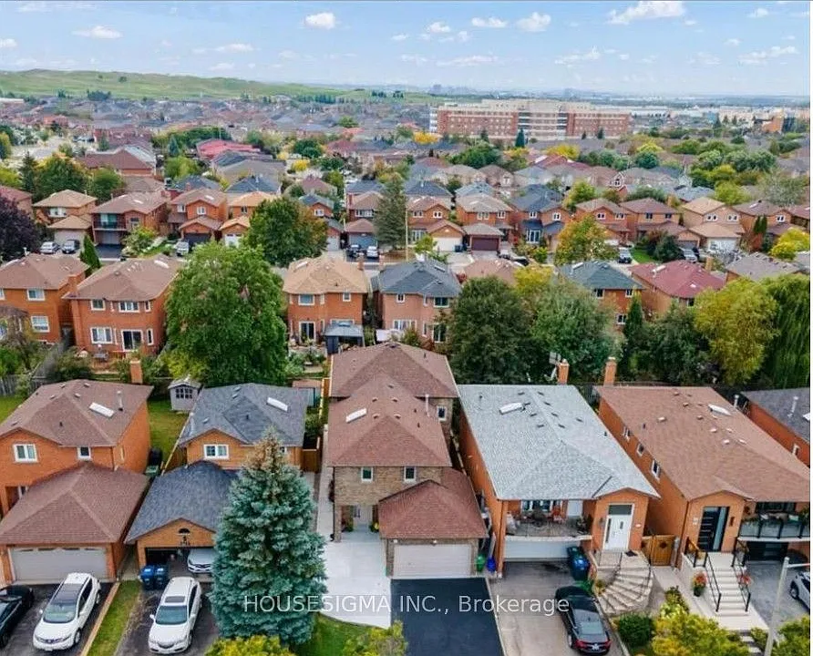 659 Roselaire Trl #1