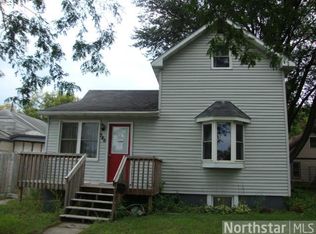 546 Jefferson St SE, Hutchinson, MN 55350