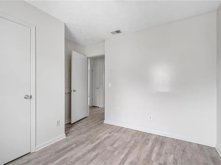 1007 New Lacy St #8 — Photo 16