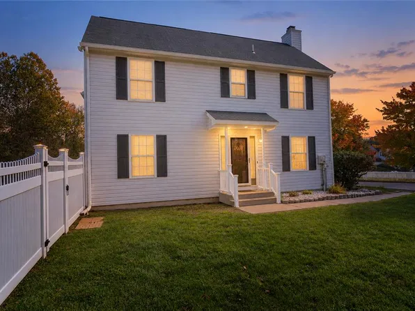 937 Ramblewood Ln, Freemansburg, PA 18017
