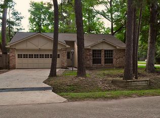 2 Leverwood Ct, Spring, TX 77381