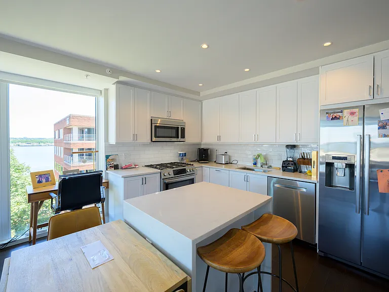 925 N Fairfax St #502 — Photo 4