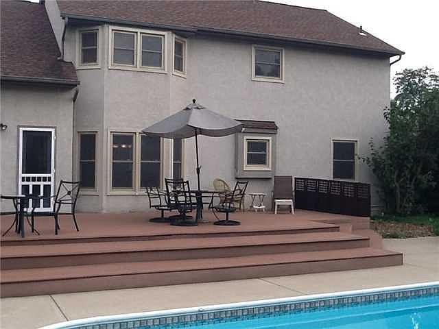 2nd image of 9768 Hounsdale Dr