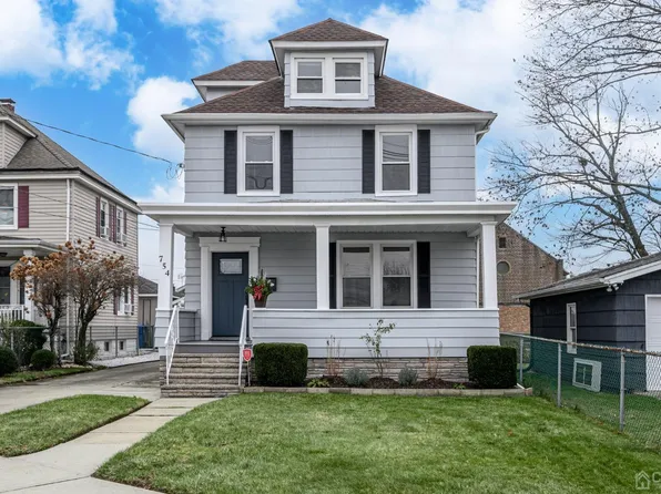 754 King George Rd, Fords, NJ 08863