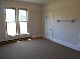 2004 W Pacific Ave