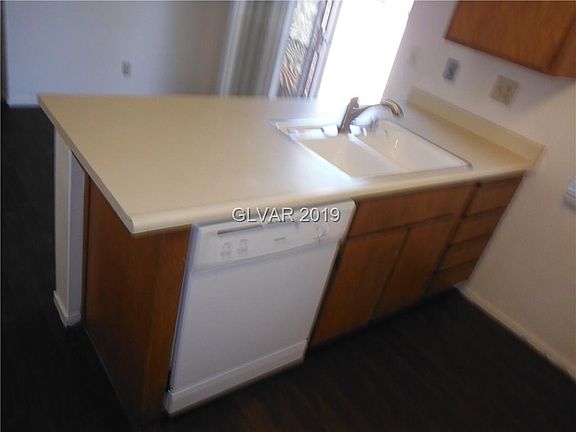 5th image of 2622 Sesame Dr #0
