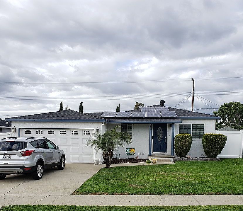 1st image of 627 Cottonwood Dr