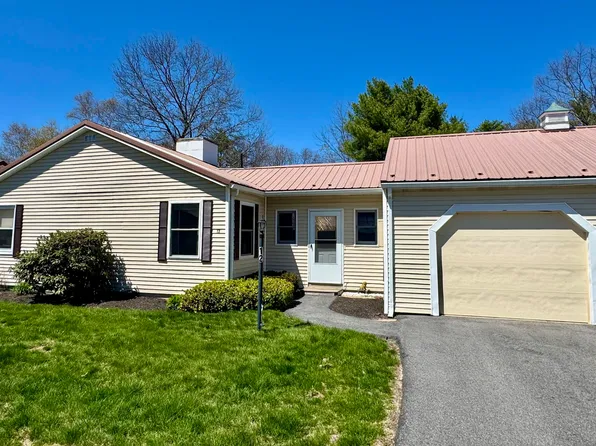 12 Walnut Drive #B2, Windham, ME 04062
