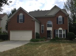 8819 Baffin Ct, Charlotte, NC 28269