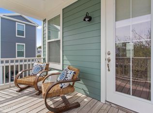 215 E 2nd St #26, Pass Christian, MS 39571