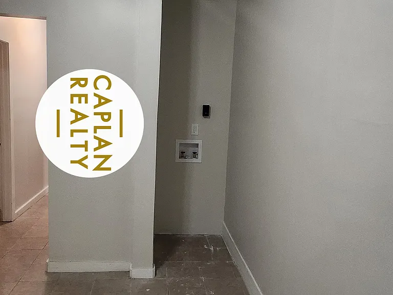 46 Henry St #1LF — Photo 5