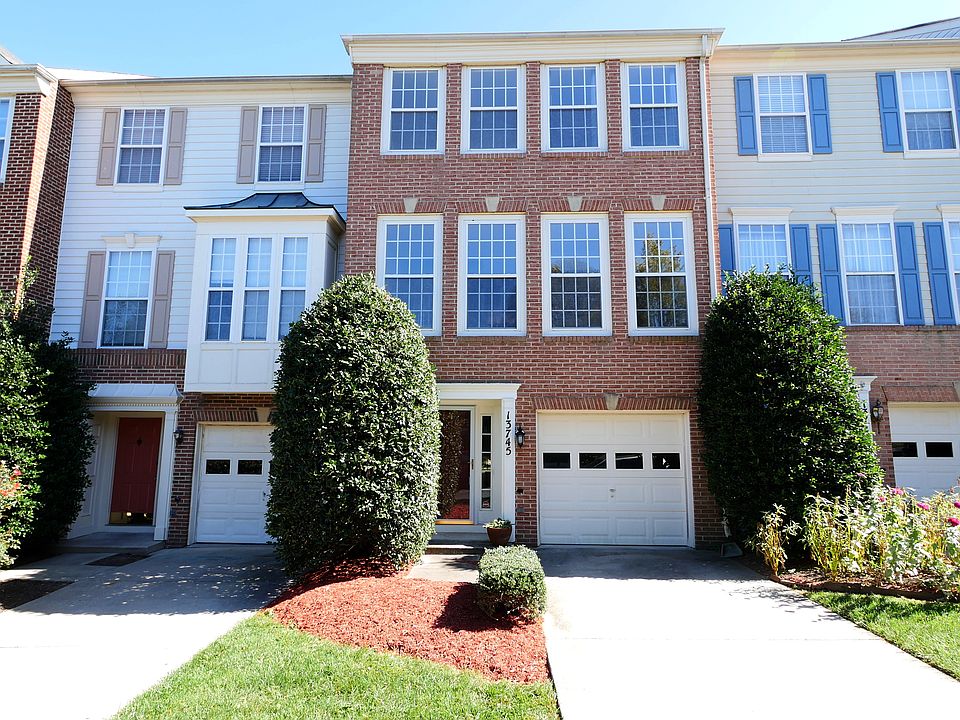 13745 Dunbar Ter