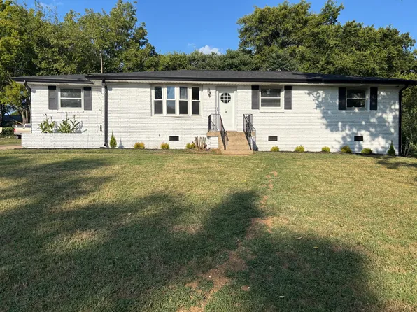 247 Bonnacroft Dr, Hermitage, TN 37076