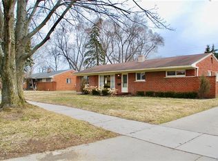 18964 Whitby St, Livonia, MI 48152