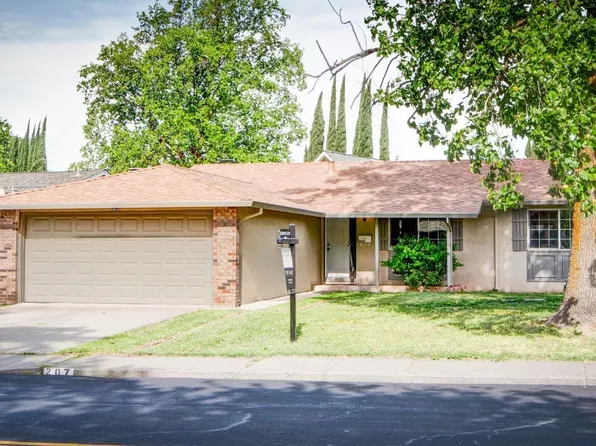207 Shasta Drive, Vacaville, CA 95687