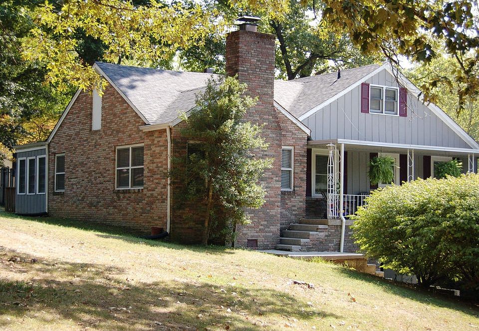 1st image of 1911 Fenwood Dr