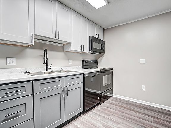 4th image of 6037 Ullyot Dr #5967