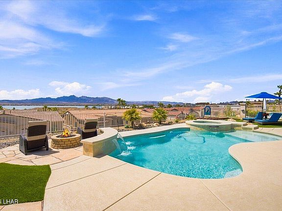 2nd image of 1225 Vista Del Lago Loop