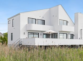 88 Dune Rd, Westhampton Beach, NY 11978