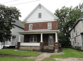 820 20th St, Niagara Falls, NY 14301