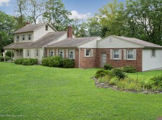 100 Reynolds Dr, Eatontown, NJ