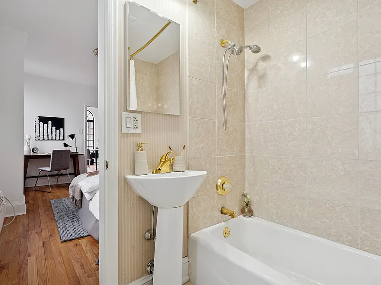 1514 Spruce St #Penthouse 2702 — Photo 24