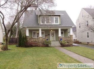 294 Fern St, West Hartford, CT 06119