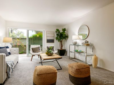 29 Dearborn Pl APT 9, Goleta, CA, 93117