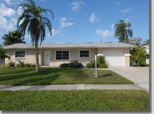6636 Bowline Dr, Sarasota, FL 34231