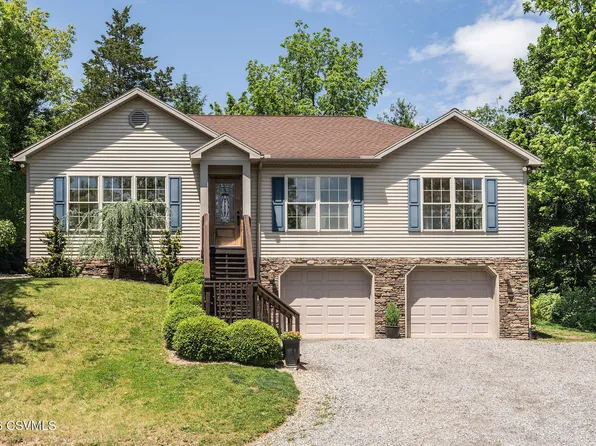 105 Briar Ln, New Berlin, PA 17855