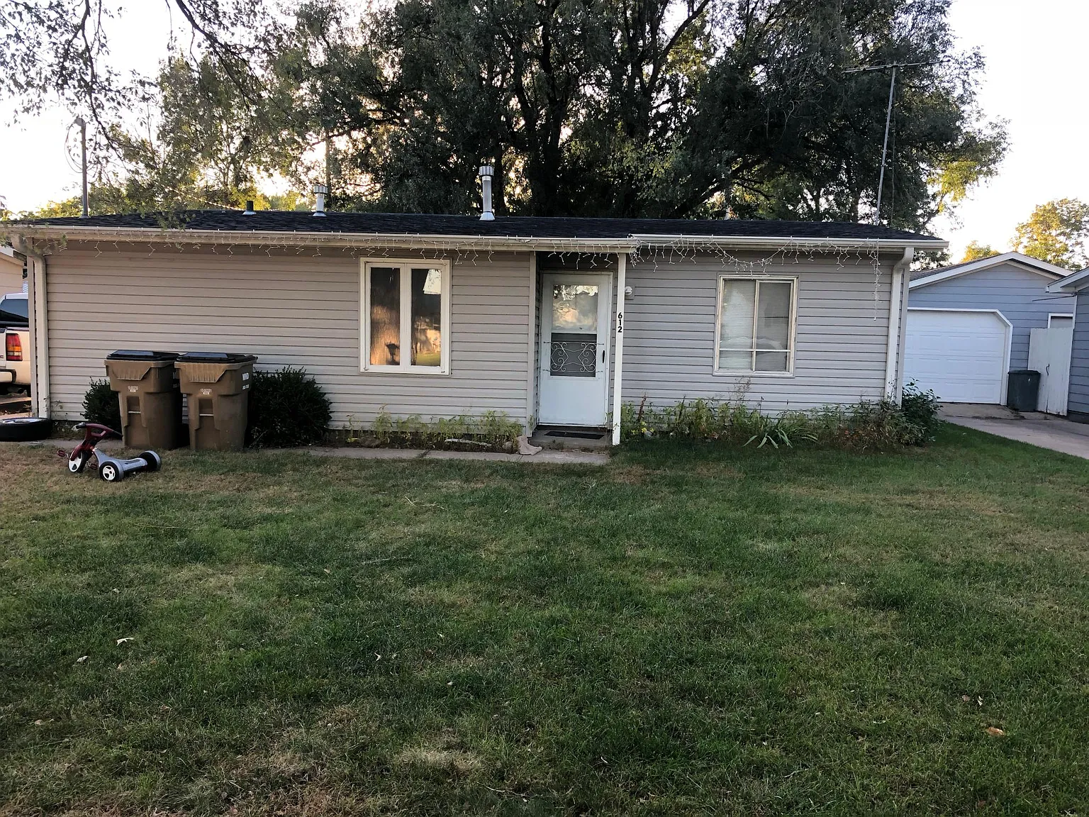 3 bed, 944 sqft, $795 — Photo 4