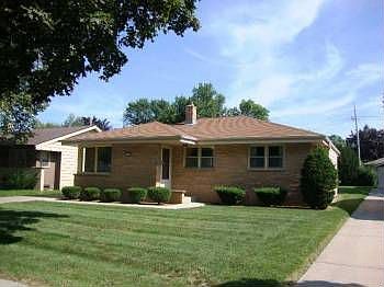 1st image of 9023 W Palmetto Ave