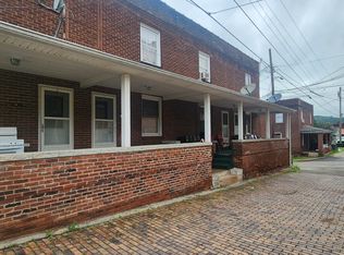 501 Jackson Ave APT J, Vandergrift, PA 15690