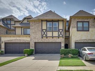 922 Brook Forest Ln, Euless, TX 76039