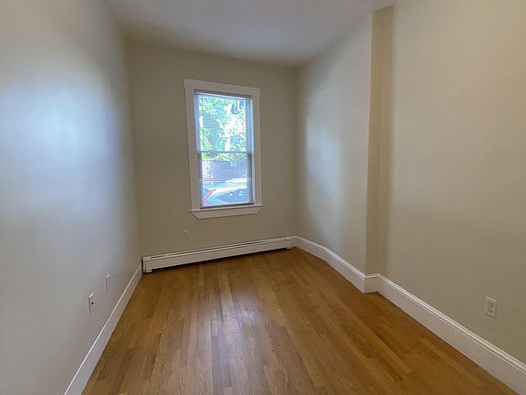2nd image of 1210 Cambridge St APT 2