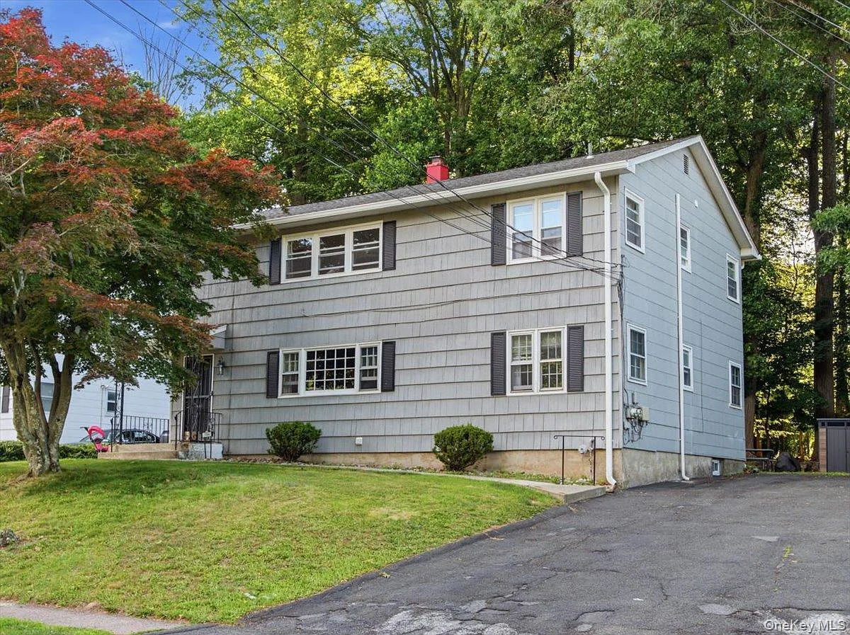 784 Brookridge Drive, Valley Cottage, NY 10989 — Photo 1